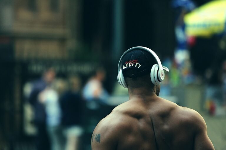 Fitness Tips for Busy Professionals: How to Prioritize Health