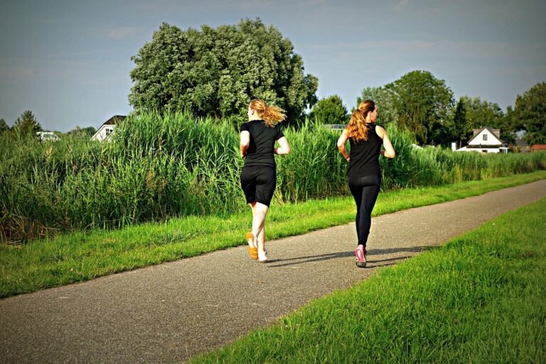10 Easy Fitness Tips to Jumpstart Your Workout Routine