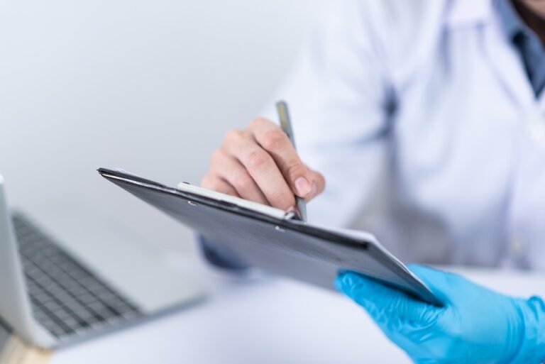 Expert Advice: Easy Health & Fitness Tips for Busy Schedules