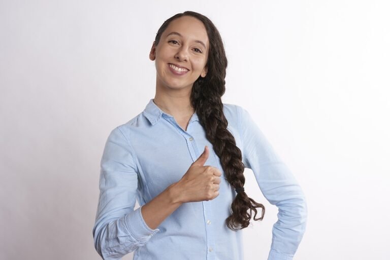 Expert Tips for Achieving a Balanced and Healthy Lifestyle through Fitness