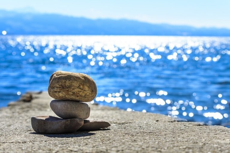 Mindfulness Tips for Your Yoga Practice: Relax and Rejuvenate