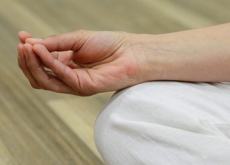 Yoga Tips for Enhancing Your Mindfulness and Meditation Practice
