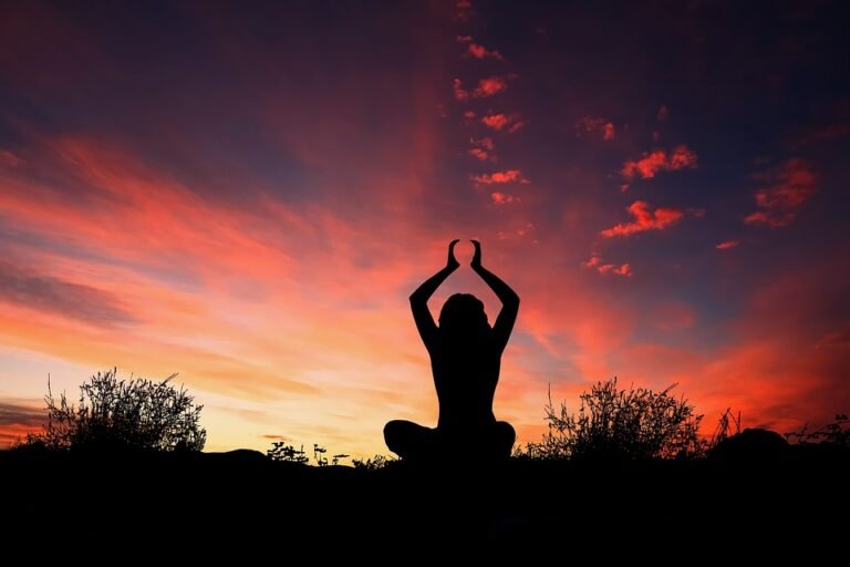 5 Essential Yoga Tips for Improving Flexibility and Strength